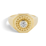 MANDALA SIGNET RING WHITE DIAMOND